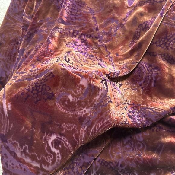 Johnny Was Venetian Keyhole Velvet Blouse - Picture 5 of 7